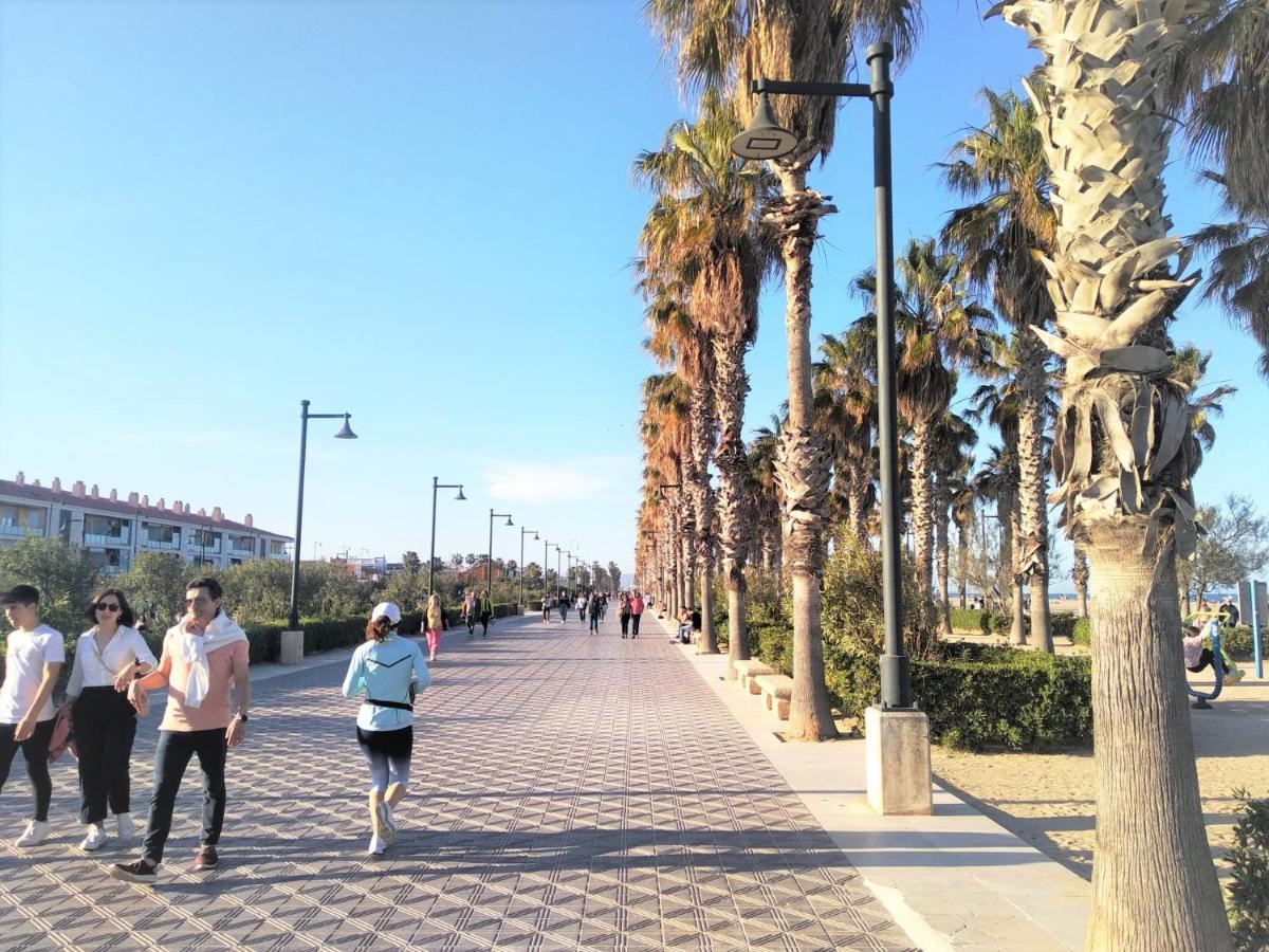 Habitacion En Playa Malvarrosa Con Bano Privado -No Ac- Valencia Exterior foto