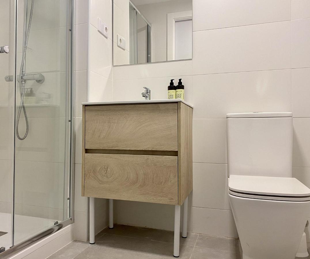 Habitacion En Playa Malvarrosa Con Bano Privado -No Ac- Valencia Exterior foto